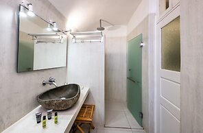 Day One Fira Mansion