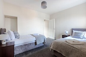 Karah Suites - Palmer Park - 4 Bedroom