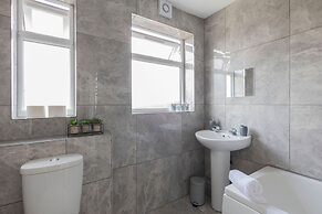 Karah Suites - Palmer Park - 4 Bedroom