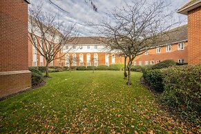 Karah Suites - The Galleria 2