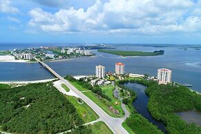 Lovers Key Resort 401