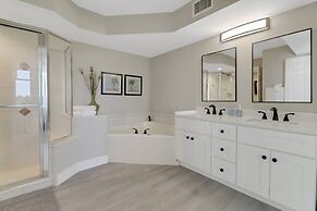 Lovers Key Resort 401