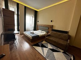 OTTO City Premium Suites