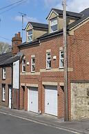 A very British house to stay 3 Bedroom