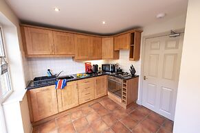 A very British house to stay 3 Bedroom