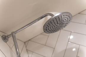 A very British house to stay 3 Bedroom