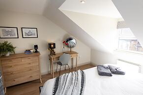 A very British house to stay 3 Bedroom