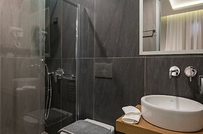 MIRMA CITY studio & apartment