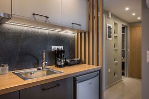 MIRMA CITY studio & apartment