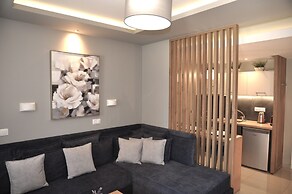 MIRMA CITY studio & apartment