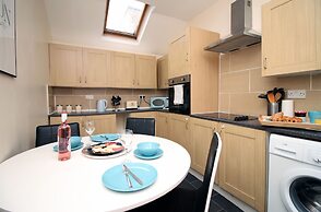 Karah Suites - Church Road I