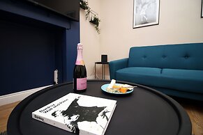 Karah Suites - Church Road I