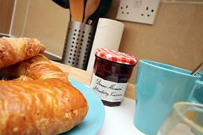 Karah Suites - Church Road I