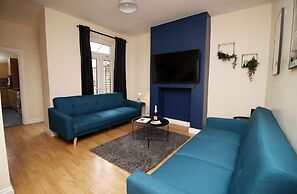 Karah Suites - Church Road I