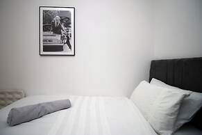 Karah Suites - Church Road I