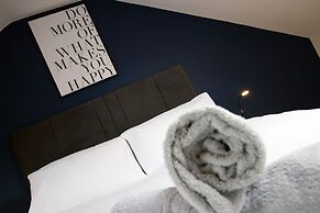 Karah Suites - Church Road I