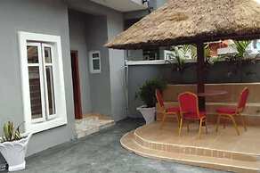 1 Bedroom Ensuite in a Shared House