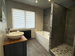 Aux 3 Nuances Suites Privatives & Spa