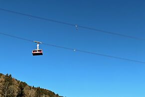 Bel Appartement au Centre de Champéry Avec vue