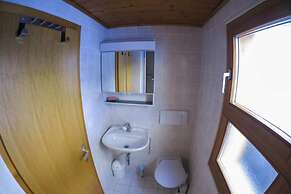 Beautiful Chalet for 10 People in Vercorin