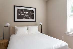 Kasa FreeMoreWest Charlotte