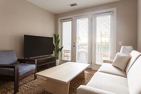 Kasa FreeMoreWest Charlotte