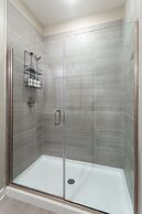 Kasa FreeMoreWest Charlotte