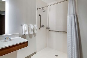 Comfort Suites Grandview - Kansas City