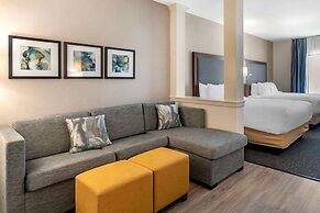 Comfort Suites Grandview - Kansas City