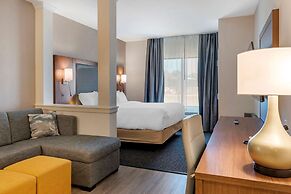 Comfort Suites Grandview - Kansas City