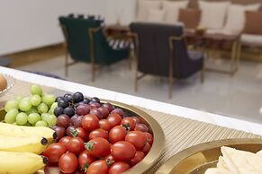 Den Basta Signature Hotel