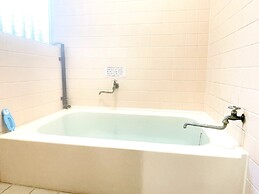 Hakone Lake Side Villa & Hot Springs