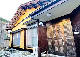 Hakone Lake Side Villa & Hot Springs