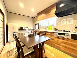 Hakone Lake Side Villa & Hot Springs