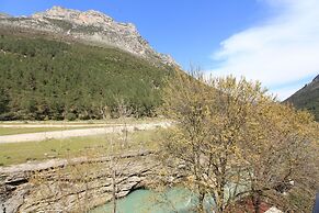 Hotel Gryka e Kelcyres