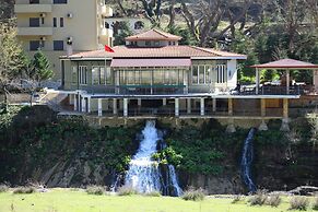 Hotel Gryka e Kelcyres