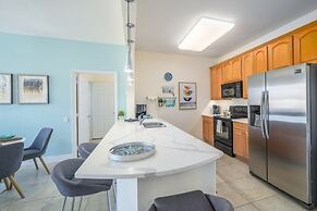 Penthouse Gem. All New! 3 Bedroom Condo by Redawning