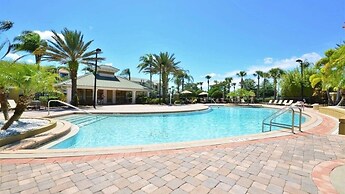 Penthouse Next To Convention Center & Universal 3 Bedroom Condo by Red