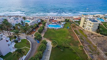 Windmill Apartments 2