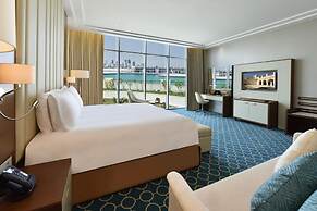 Grand Swiss-Belhotel Waterfront Seef