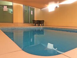 Grand Swiss-Belhotel Waterfront Seef