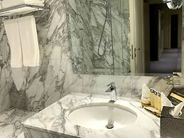 Grand Swiss-Belhotel Waterfront Seef