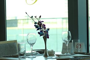 Grand Swiss-Belhotel Waterfront Seef