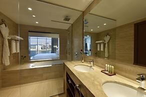 Grand Swiss-Belhotel Waterfront Seef