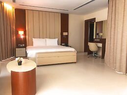 Grand Swiss-Belhotel Waterfront Seef