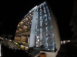 Valmar Hotel