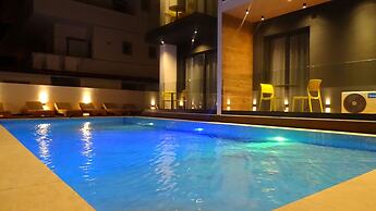 Valmar Hotel