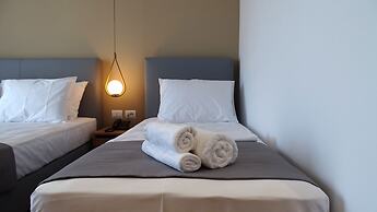 Valmar Hotel