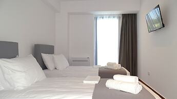 Valmar Hotel