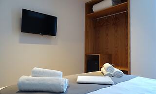 Valmar Hotel